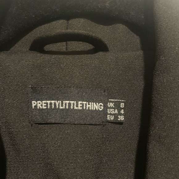 Pretty Little Thing Blazer - Picture 2 of 4